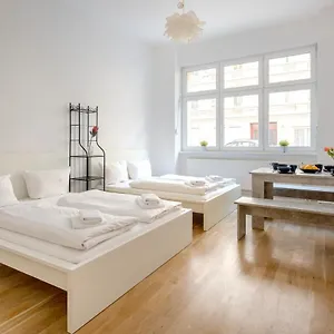  Apartment Newton-appartement Mit 3 Schlafzimmern Deutschland
