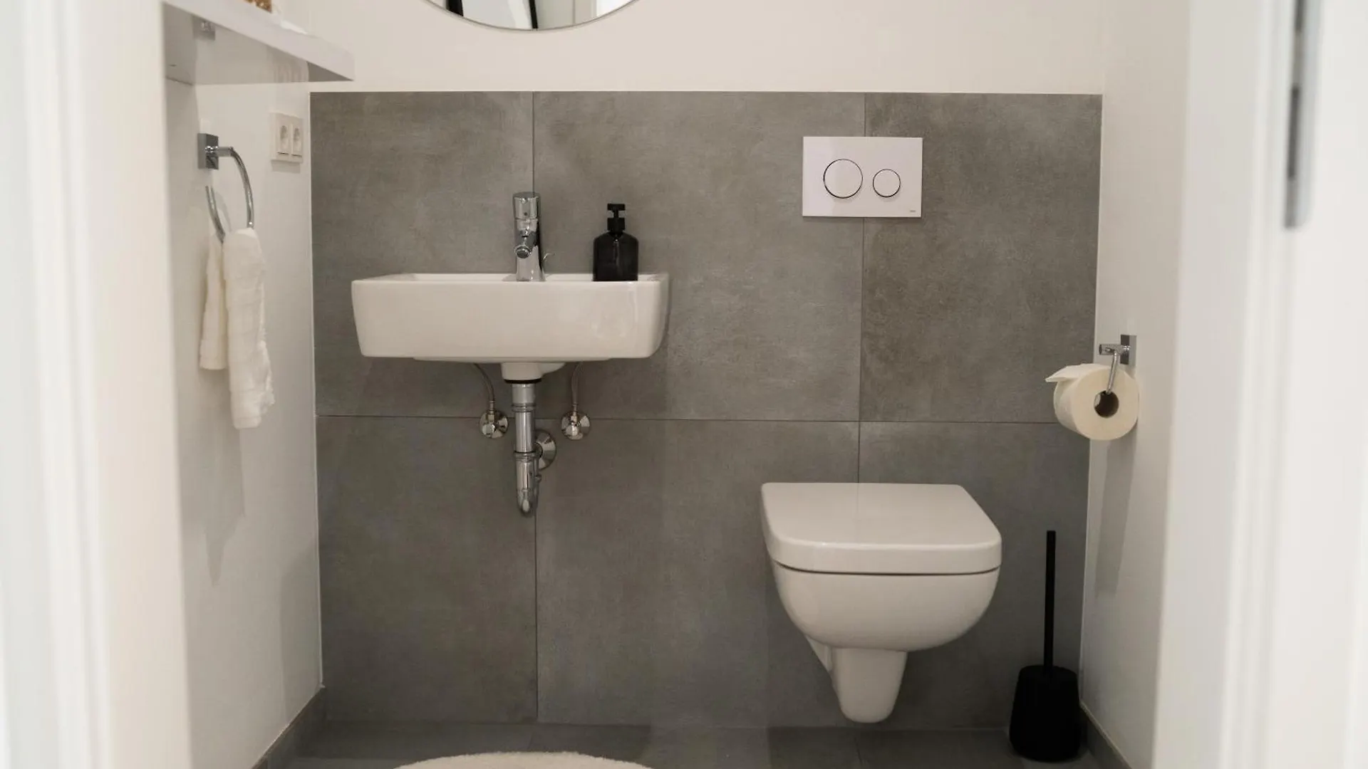 Apartment Moderne Ferienwohnung Mit Grosszuegigen 100Qm In Der Dresdner Altstadt Dresden