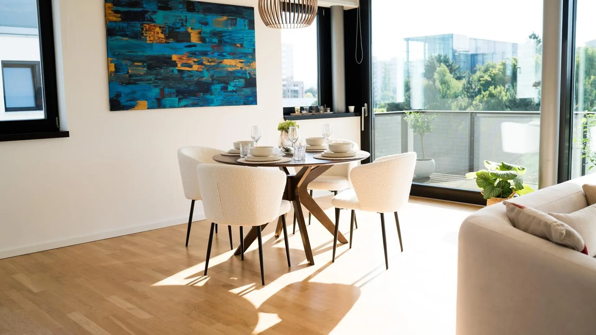 Moderne Ferienwohnung Mit Grosszuegigen 100Qm In Der Dresdner Altstadt Dresda